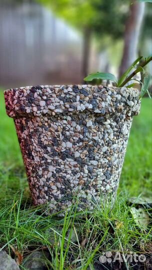 Уличные вазоны бетонные