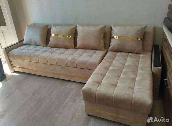 Угловой диван раскладной на заказ