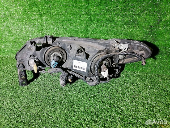 Фара правая P5476 Honda Civic FD1 микротрещиныдефе