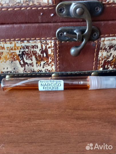 Alchimie Rochas,; Narciso Rouge