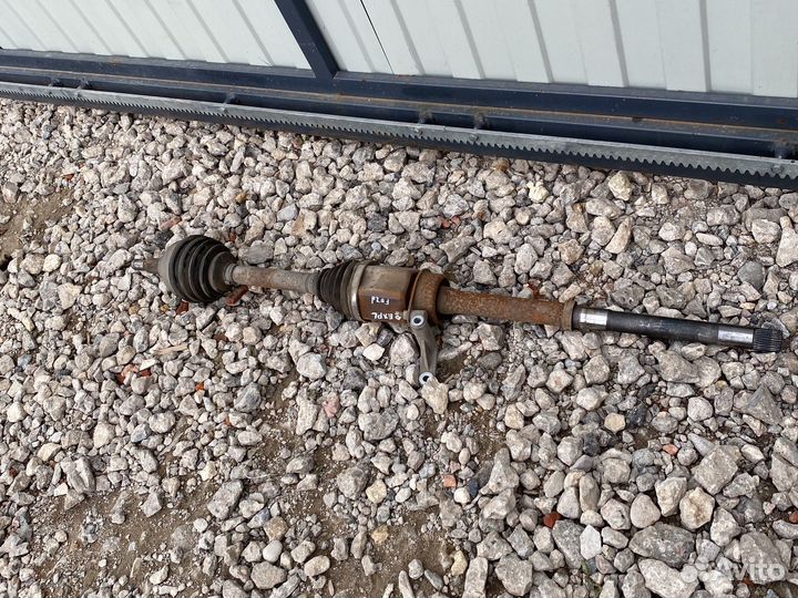 Передний правый привод в сборе Ford Explorer 5 3.5