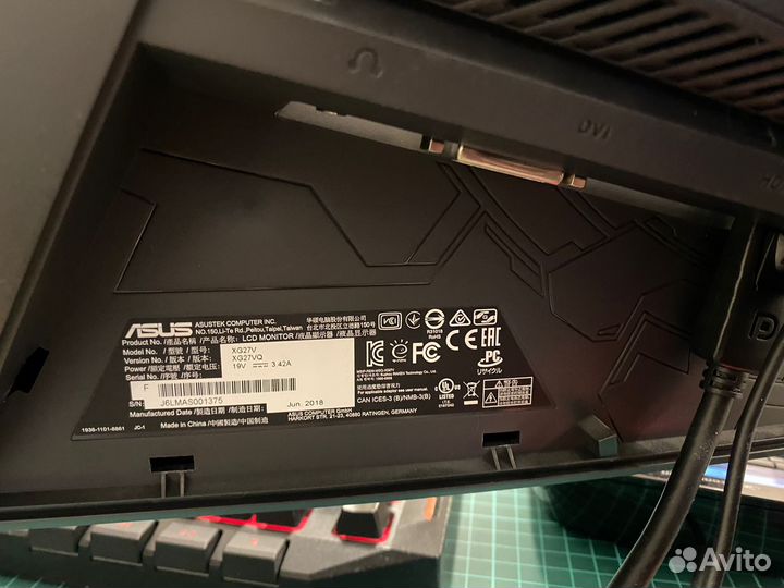 Монитор Asus XG27VQ