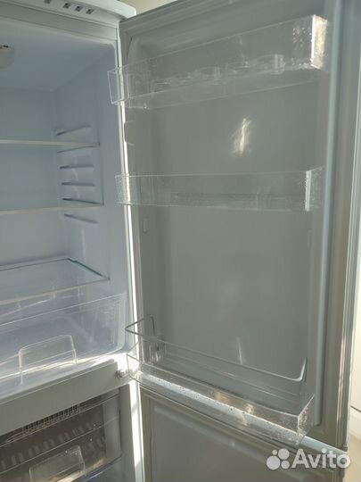 Холодильник б/у
