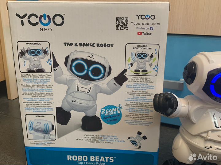 Танцующий робот