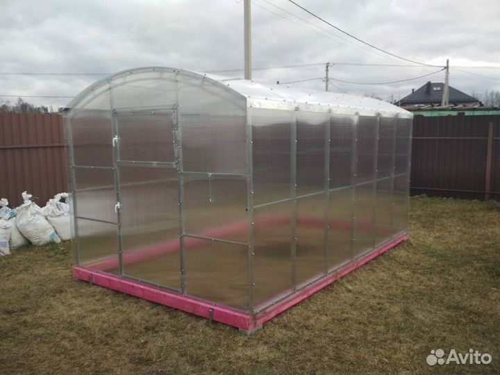 Теплица из поликарбоната