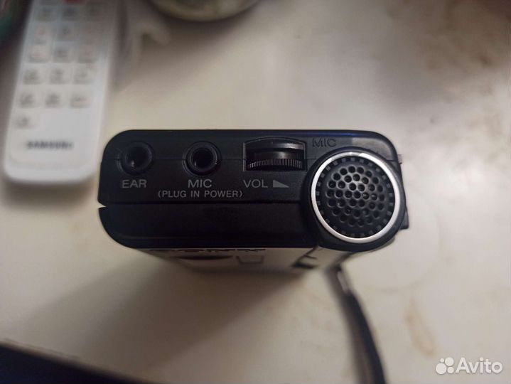 Кассетный диктофон sony