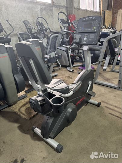 Велотренажер Life Fitness