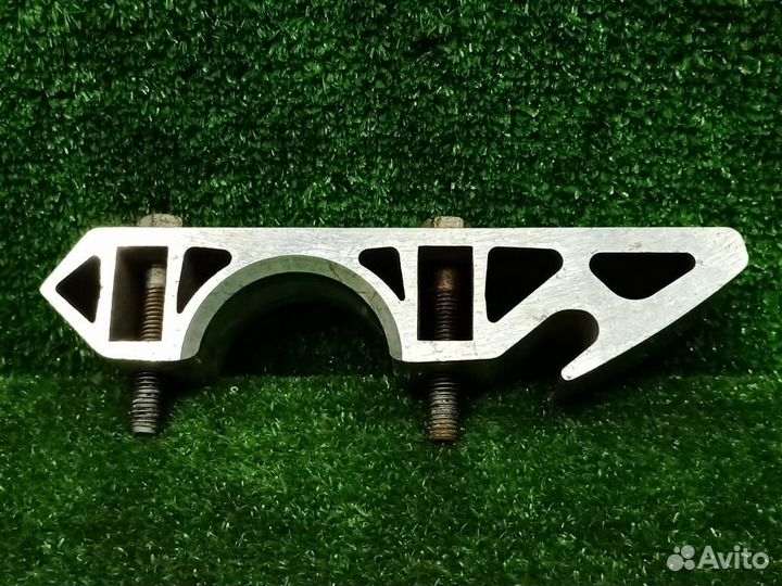 Кронштейн переднего стабилизатора Audi Q7 (4L) 20