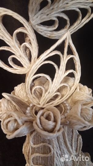 Ваза с розой джут