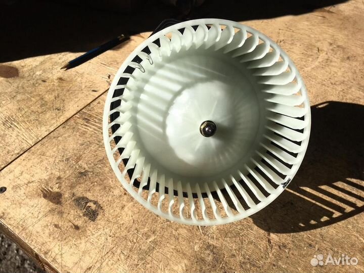 Мотор отопителя ND292500-0140