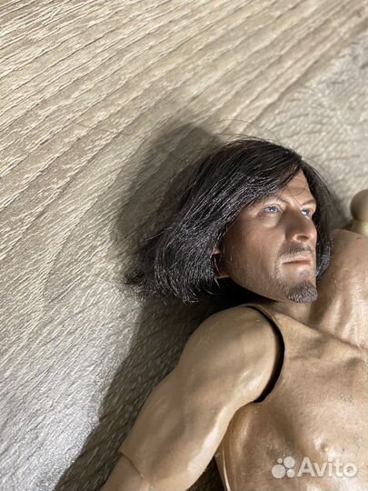 Экшен тело и 2 головы