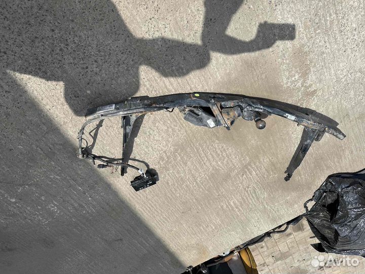 Прицепное устройство (фаркоп) на Volkswagen Tiguan