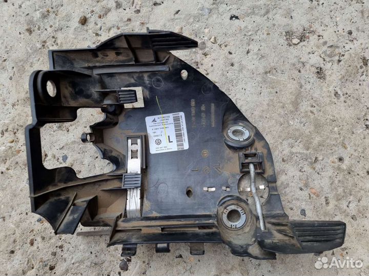 Крепление фары VW NEW beetle