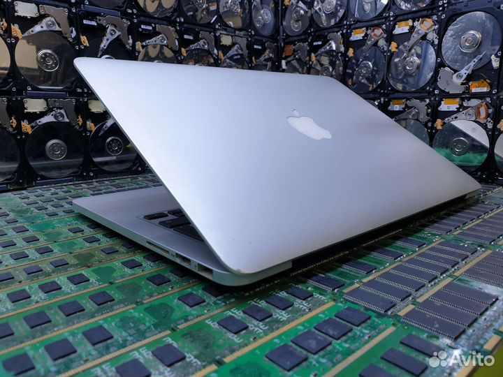 Macbook pro 13 early 2015 целиком или на запчасти