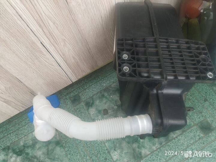 Бачок омывателя skoda yeti