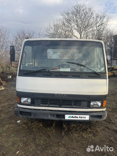 Изотермический фургон 100 м³ TATA 613, 2006