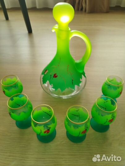 Набор рюмок с графином
