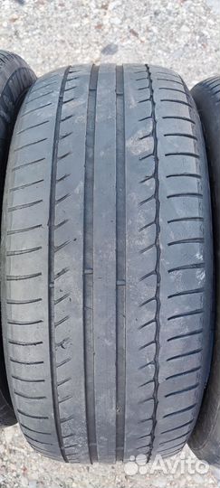 Michelin Primacy HP 215/55 R16 93V