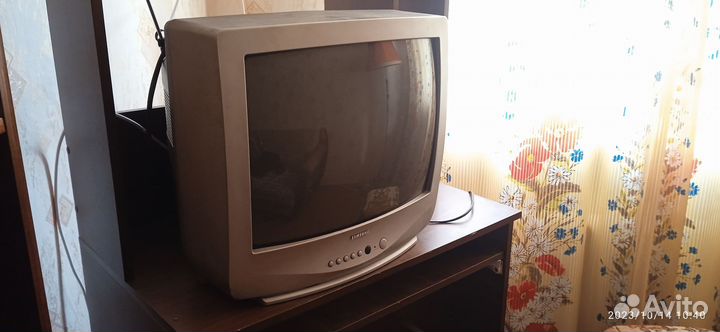 Телевизор