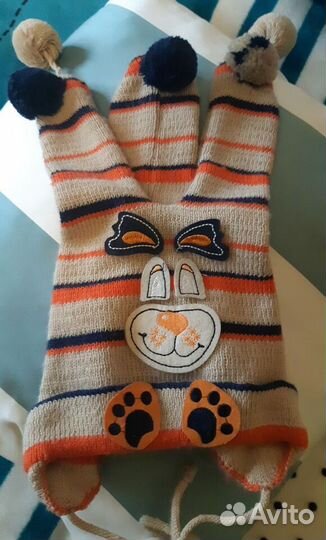 Шапочки необычные, привозные