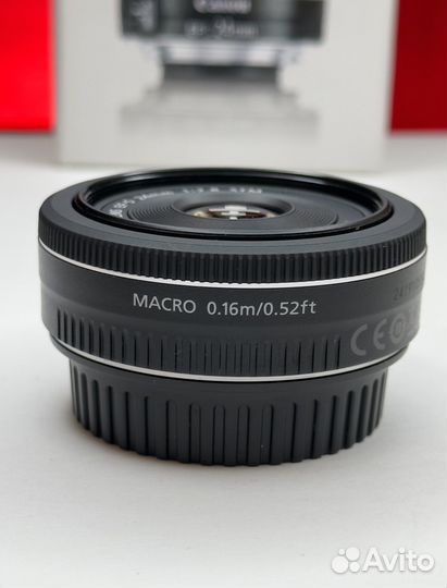 Canon EF-S 24mm f/2.8 STM (как новый)
