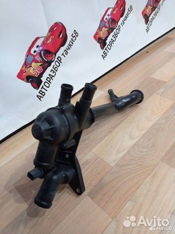 Термостат в сборе с термостатом и датчиком Skoda