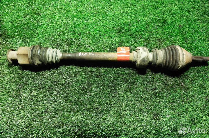 Полуось передняя правая Renault Logan II