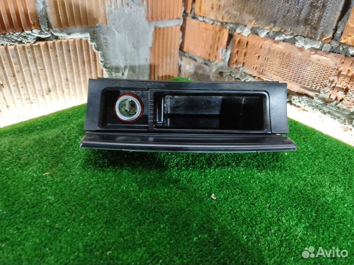 Передняя пепельница Volkswagen Passat B6