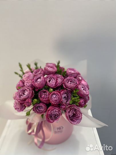 Цветы в коробке