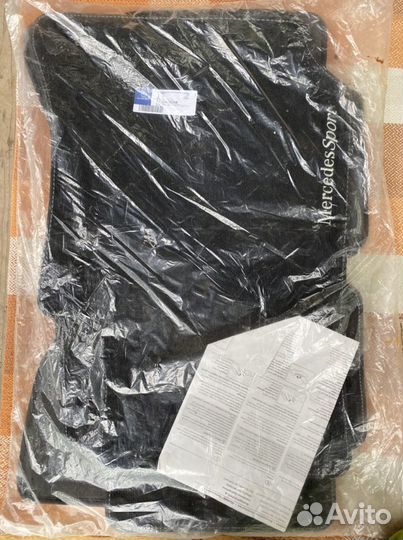 Ковры салона A2126805348 Mercedes E-klasse W212