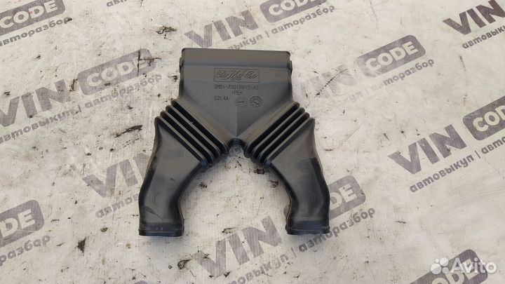 Воздуховод салонный Ford Kuga 1