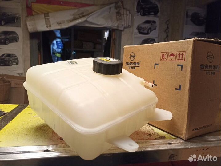 Бачок расширительный Ssang Yong Kyron