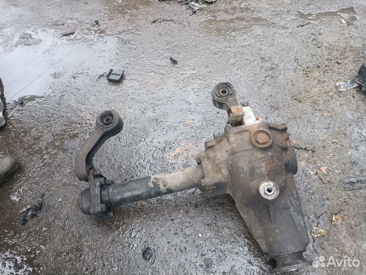 Редуктор переднего моста Kia Sorento 1