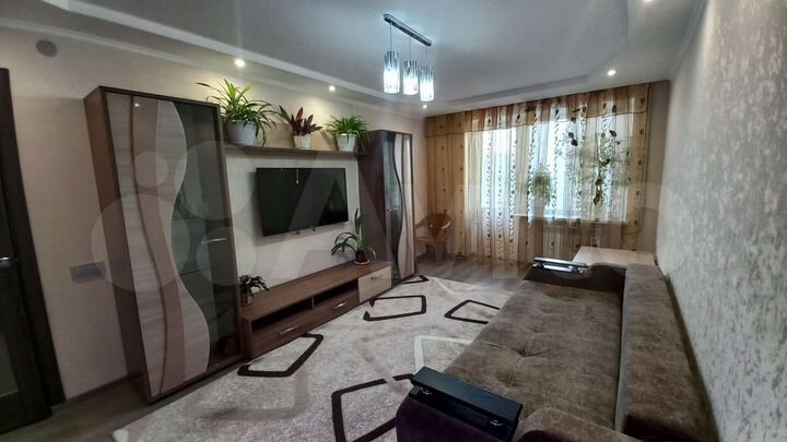 2-к. квартира, 60 м², 3/5 эт.