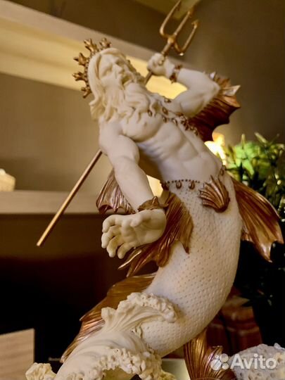 Фигурка Посейдон