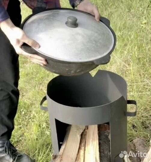 Kaзан чугyнный 12 литров с пeчкой