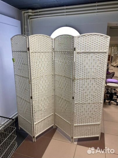 Ширма из ротанга