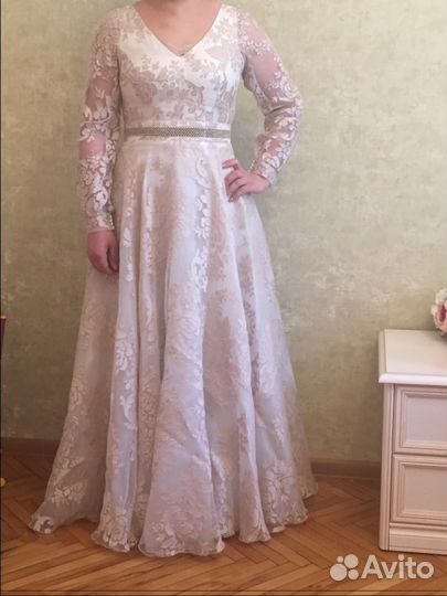 Эксклюзивное свадебное платье с камнями swarovski