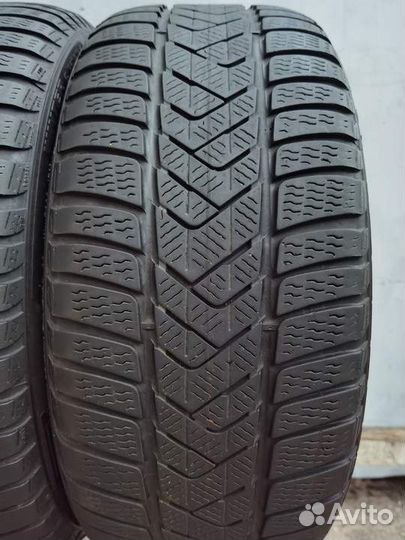 Pirelli Winter Sottozero 3 225/40 R18 92V