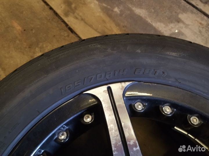 Колеса в сборе r14 летние 5*100