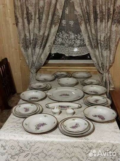 Столовый сервиз 