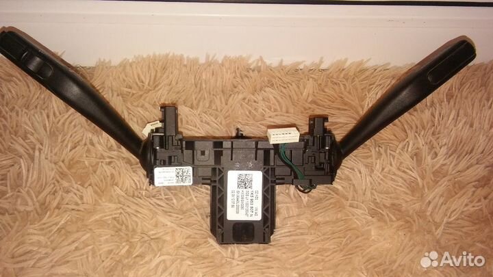 Рулевой переключатель на VW jetta 6