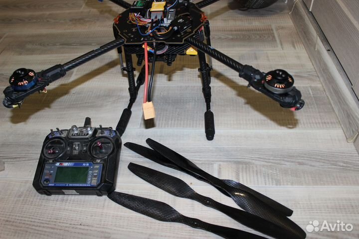 Квадрокоптер tarot 650
