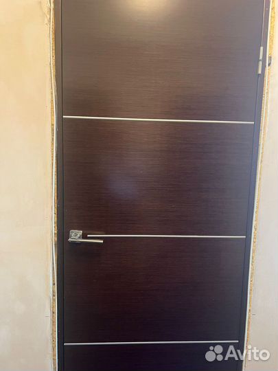 Двери межкомнатные с коробкой и фурнитурой