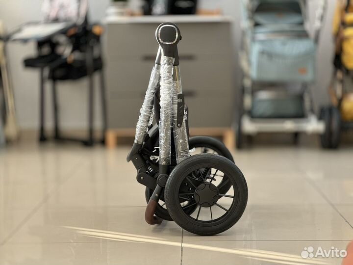 Коляска luxmom a4