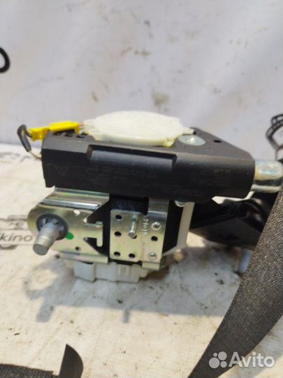 Ремень безопасности задний правый Mercedes Gl X164