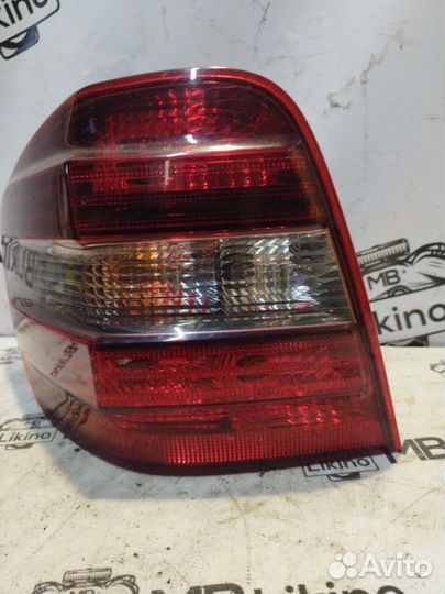 Фонарь задний левый Mercedes Ml W164