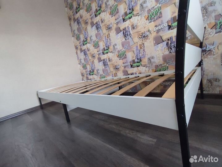 Кровать односпальная новая