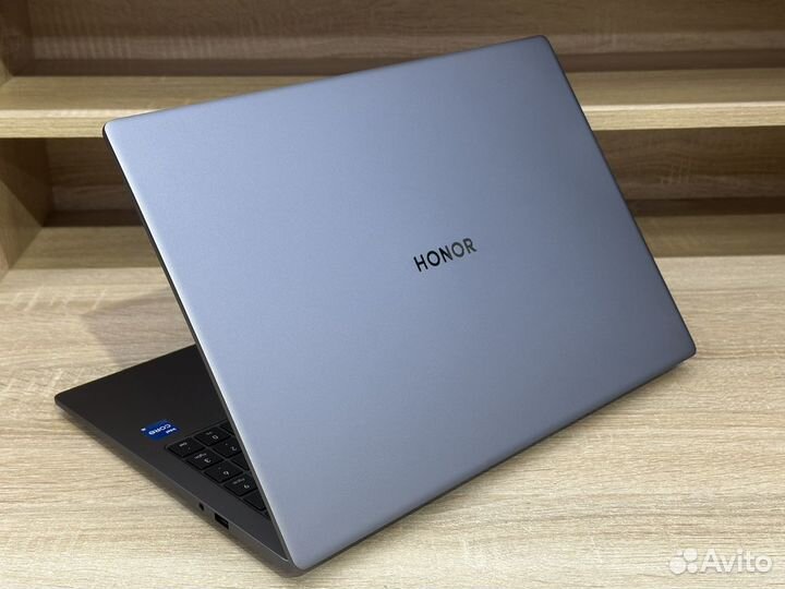 Ноутбук Honor magicbook x 16