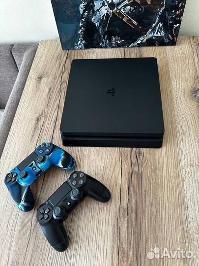Sony PS4 slim